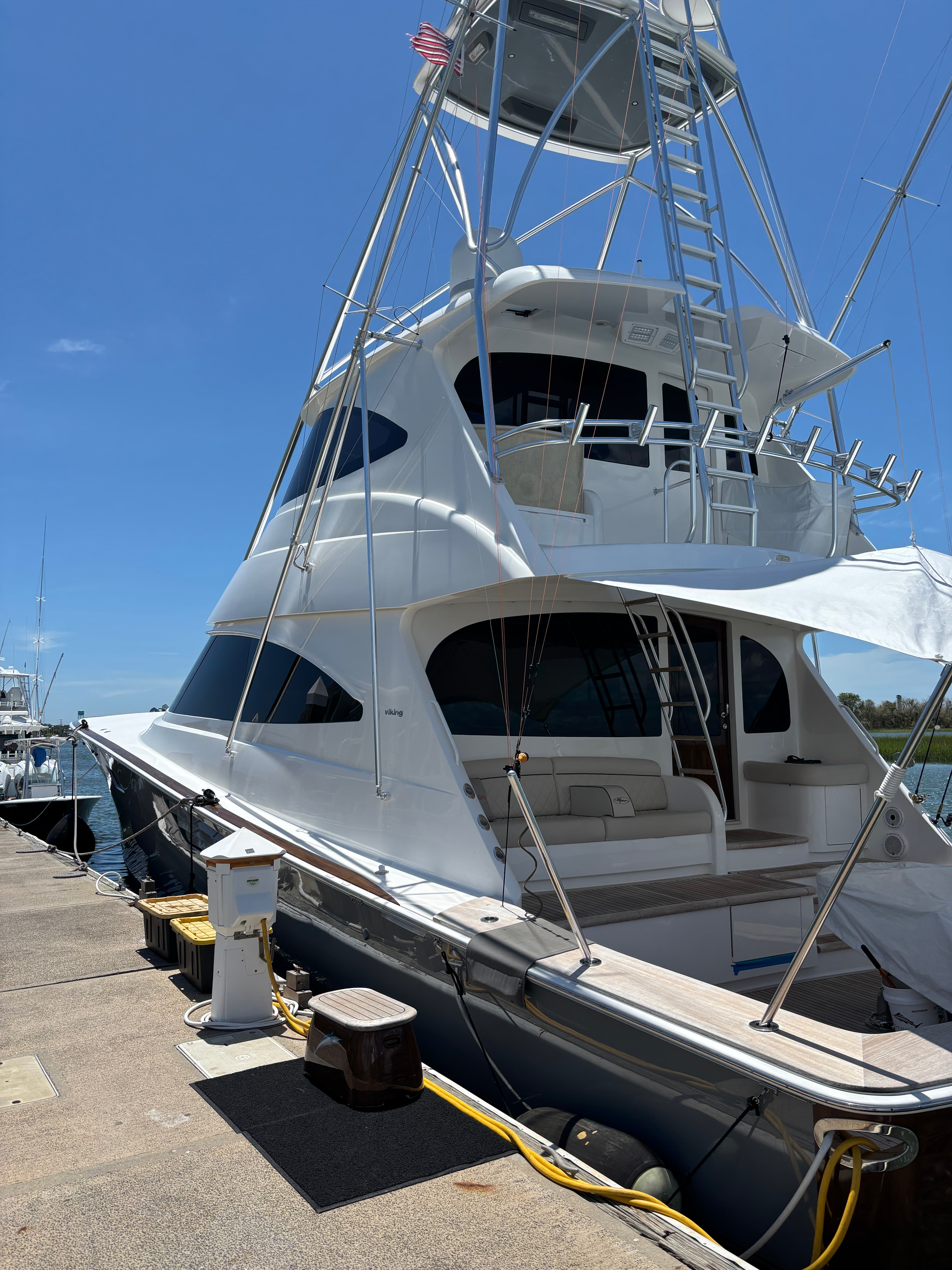 Sportfish yacht maintenance and detailing